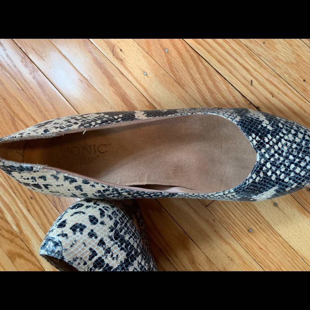 Vionic Snakeskin Wedges